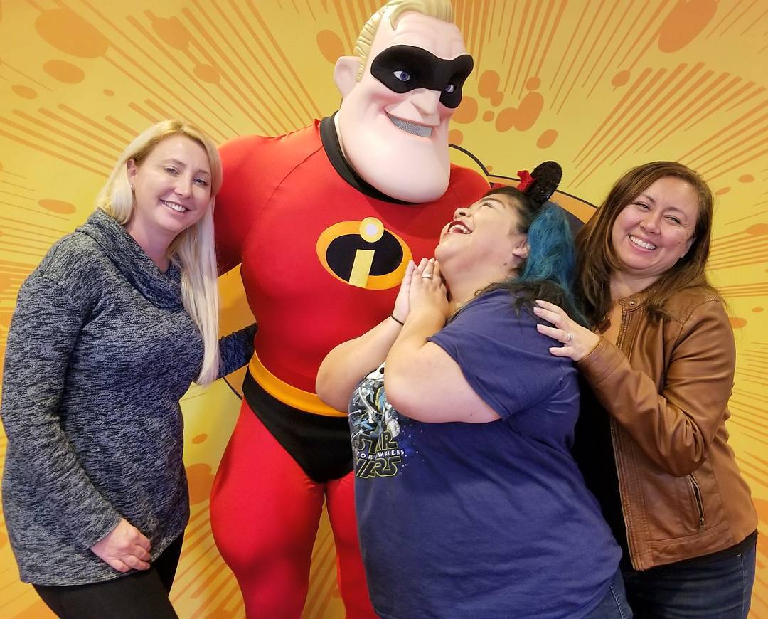 Swooning over todays celeb encounter DisneyXbox MrIncredible TheIncredibles disneyland disneyhellip